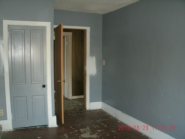 165 S Center St, Waterloo, IN 46793 photo 14