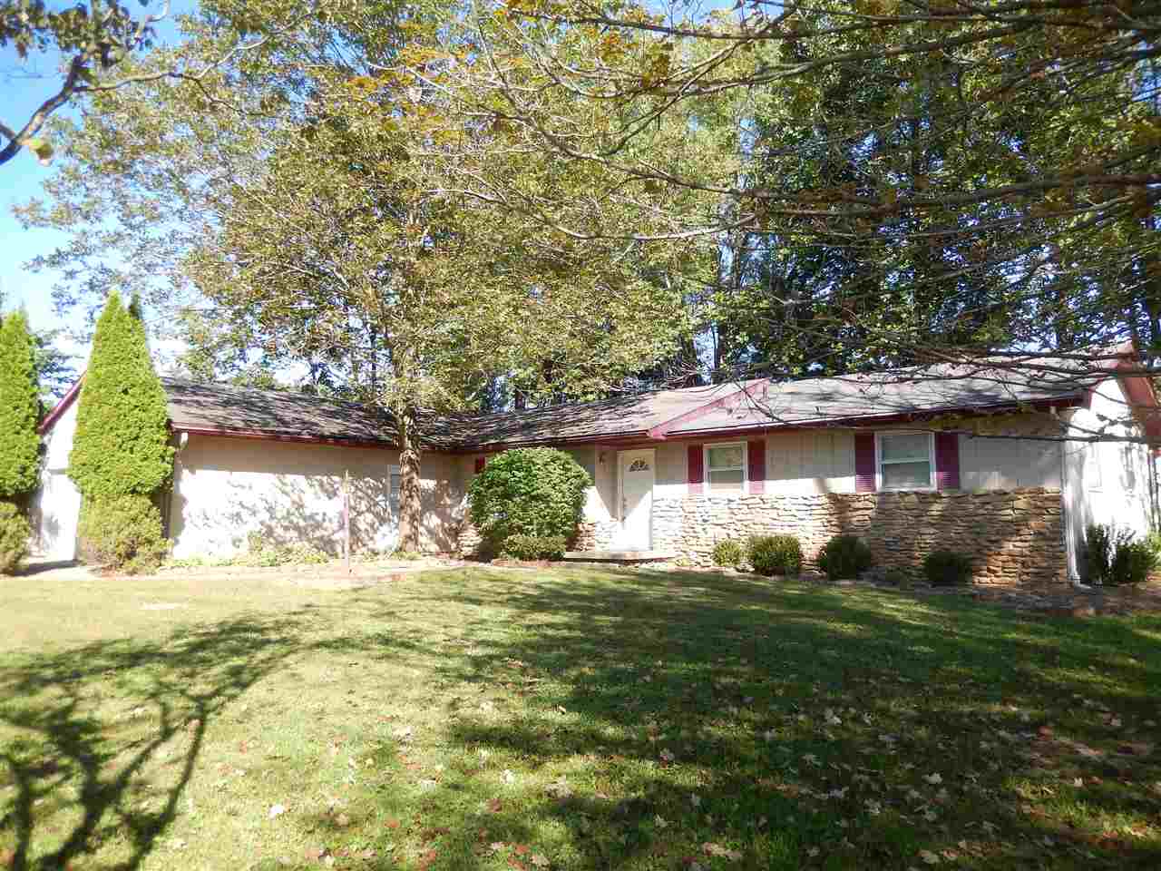 480 W Chumley Rd, Bloomington, IN 47403 photo 1