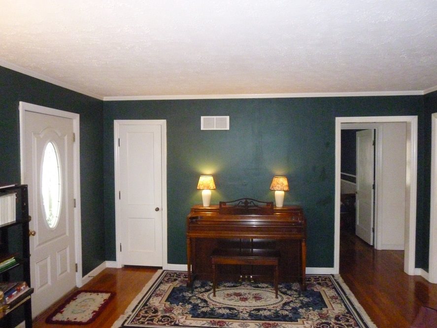 817 E Main St, Greentown, IN 46936 photo 3