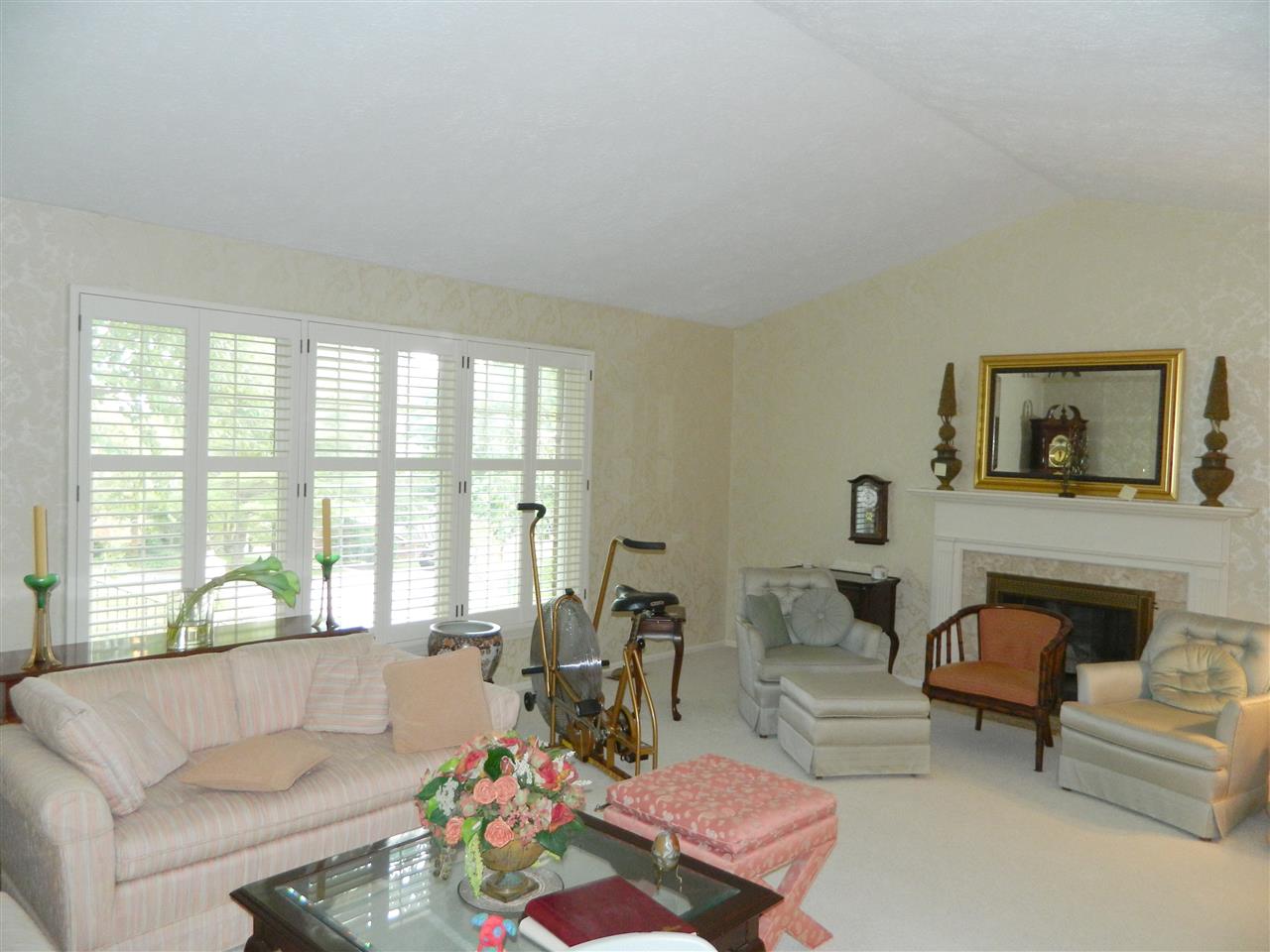 2627 E Windermere Woods Dr, Bloomington, IN 47401 photo 5