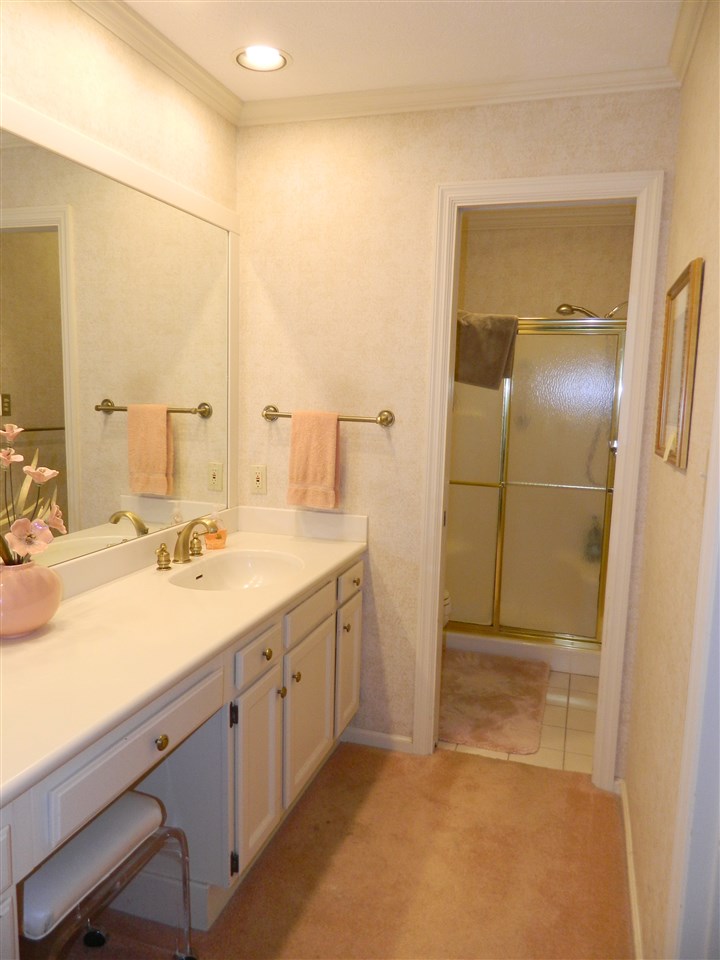2627 E Windermere Woods Dr, Bloomington, IN 47401 photo 10
