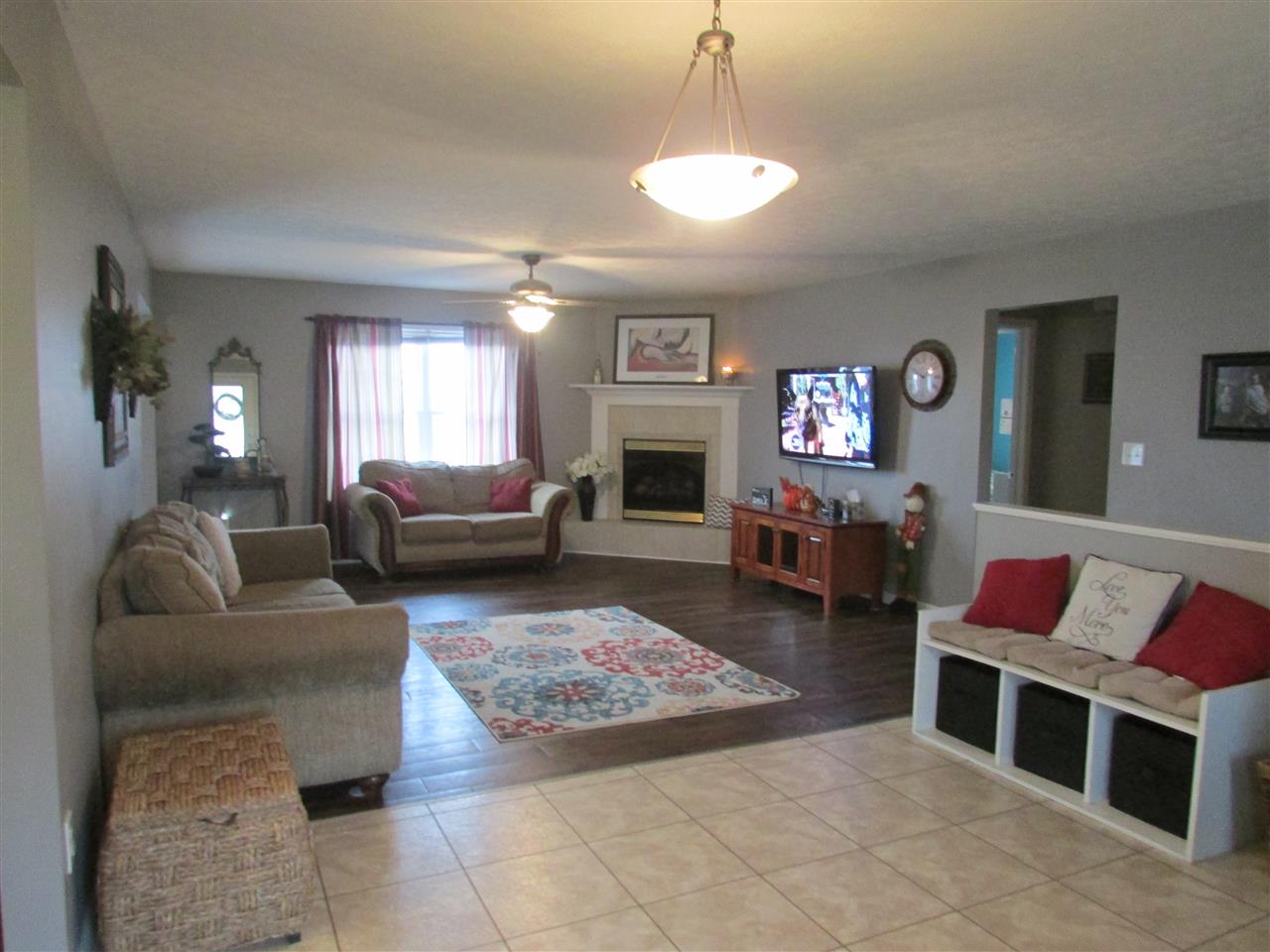 29 Meadowland Dr, Mitchell, IN 47446 photo 2