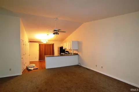 1120 E 1122 E Miller Dr, Bloomington, IN 47401 photo 2