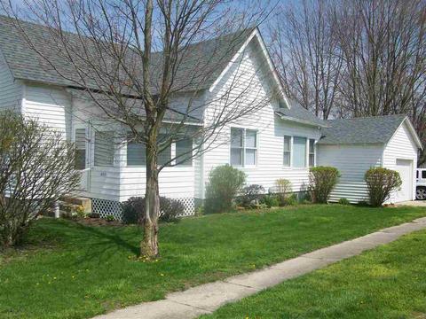 6011 NE Second St, Forest, IN 46039 photo 2