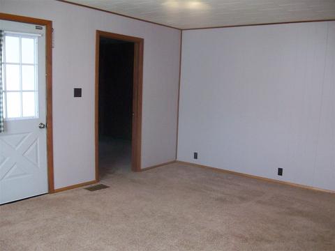 6011 NE Second St, Forest, IN 46039 photo 6