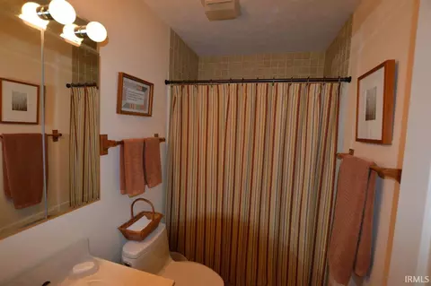 2071 E Waters Edge Dr, Bloomington, IN 47401 photo 14