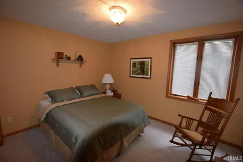 2071 E Waters Edge Dr, Bloomington, IN 47401 photo 7