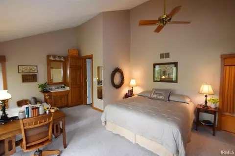 2071 E Waters Edge Dr, Bloomington, IN 47401 photo 20