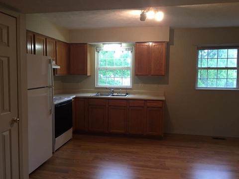 501 V St, Bedford, IN 47421 photo 3