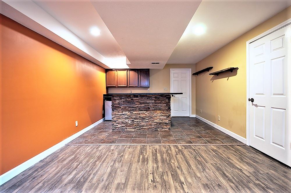 50653 S Wolfe Bridge Dr, Granger, IN 46530 photo 23