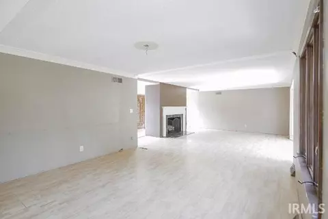 16287 Old Lantern Ct, Granger, IN 46530 photo 23