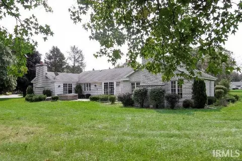 16287 Old Lantern Ct, Granger, IN 46530 photo 5