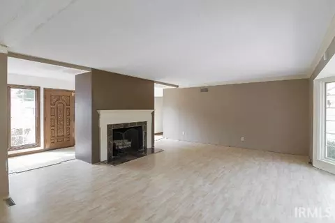 16287 Old Lantern Ct, Granger, IN 46530 photo 21