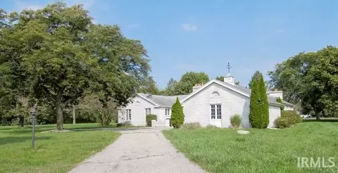 16287 Old Lantern Ct, Granger, IN 46530 photo 2