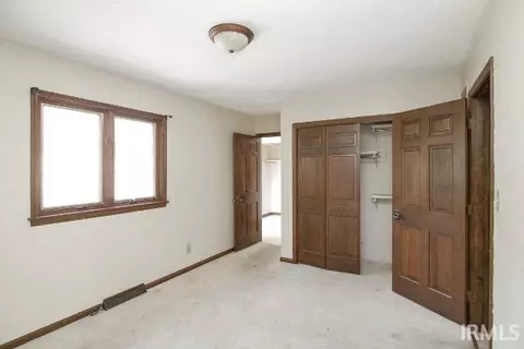 16287 Old Lantern Ct, Granger, IN 46530 photo 31