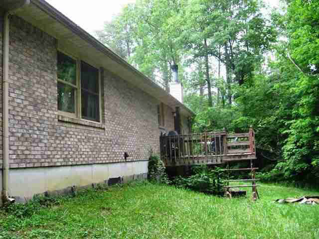7950 Seneca NE, Georgetown, IN 47122 photo 3