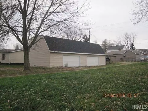 299 E High St, Dunkirk, IN 47336 photo 1
