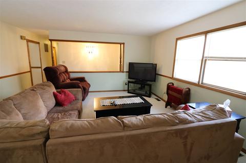 205 Candlelight Ln, Oolitic, IN 47451 photo 4