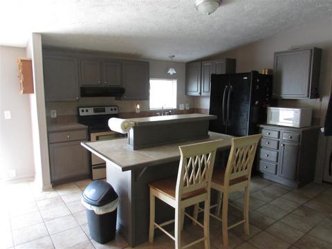 420 Dale St, Mitchell, IN 47446 photo 5
