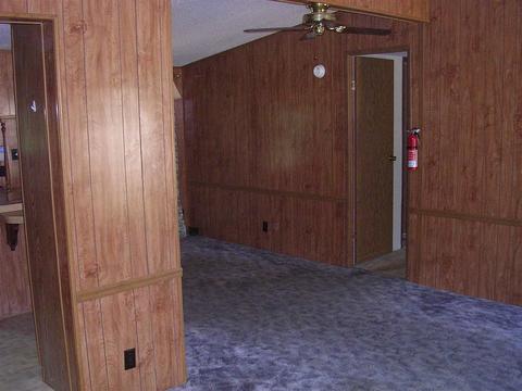 8239 E Mcclintic Rd, Syracuse, IN 46567 photo 3