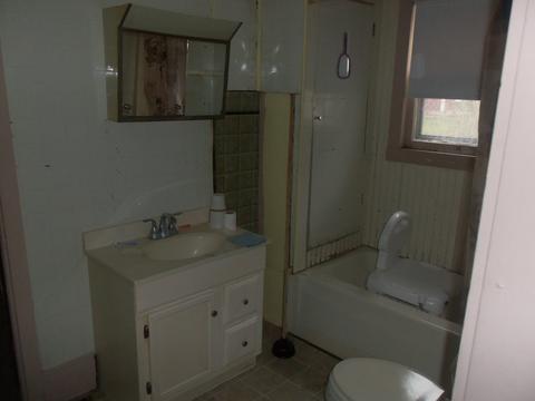 423 E Main St, Peru, IN 46970 photo 15