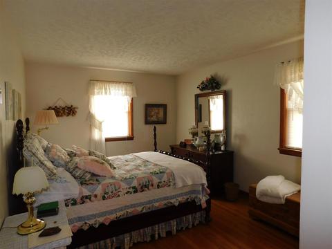 295 E Botts Ln, Salem, IN 47167 photo 21