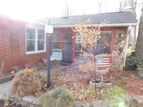 295 E Botts Ln, Salem, IN 47167 photo 10