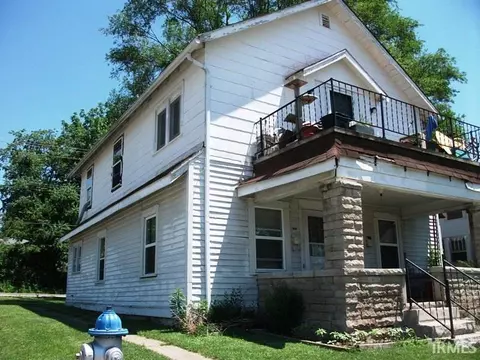 1301 S Walnut St, Bloomington, IN 47401 photo 1