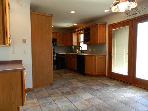 185 E 37th St, Jasper, IN 47546 photo 11