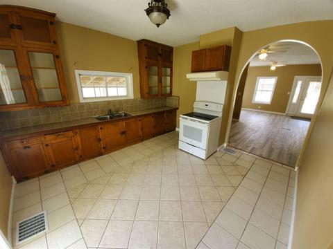 1320 Jackson St, Jasper, IN 47546 photo 14