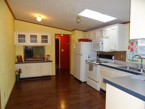410 Dean St, Mitchell, IN 47446 photo 4