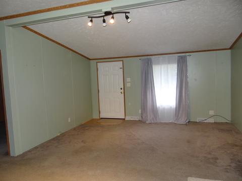 410 Dean St, Mitchell, IN 47446 photo 7