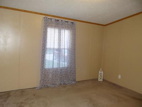 410 Dean St, Mitchell, IN 47446 photo 5