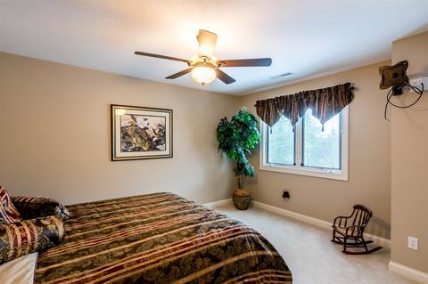 1213 Eckhart Ave, Auburn, IN 46706 photo 17