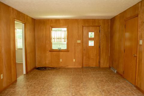532 S Broadway, Peru, IN 46970 photo 5
