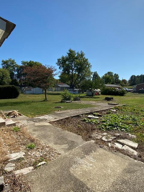 2230 29th St, Bedford, IN 47421 photo 4