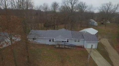 6471 Franklin Rd, Sumner, IL 62466 photo 1