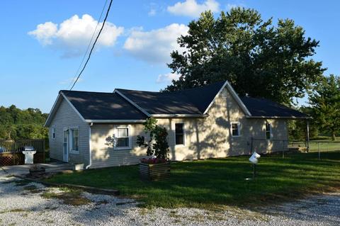 1333 Clark Smith Rd, Mitchell, IN 47446 photo 2