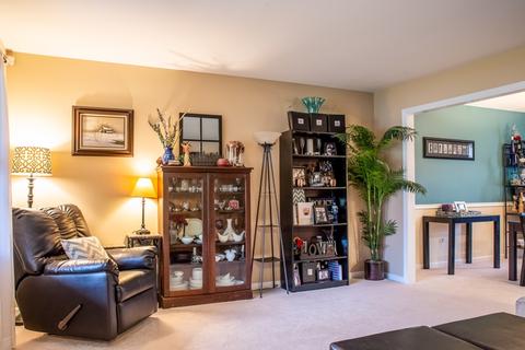 900 S Carleton Ct, Bloomington, IN 47401 photo 5