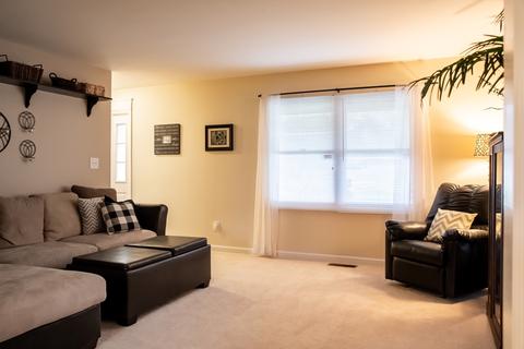 900 S Carleton Ct, Bloomington, IN 47401 photo 6