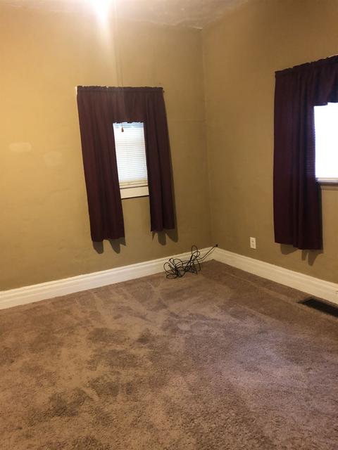 2126 Wright St, Logansport, IN 46947 photo 2