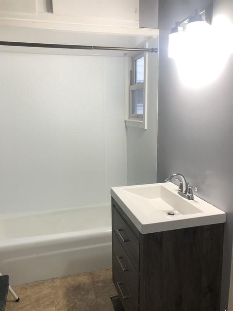 2126 Wright St, Logansport, IN 46947 photo 5