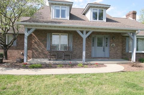 499 E 300 N, Jasper, IN 47546 photo 3