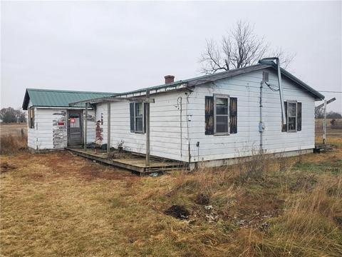 2260 E 1100 S, Fairmount, IN 46928 photo 2