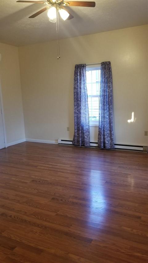 511 W Vine St, Mitchell, IN 47446 photo 3