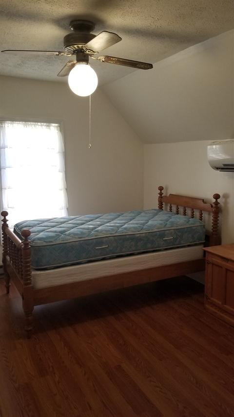 511 W Vine St, Mitchell, IN 47446 photo 8