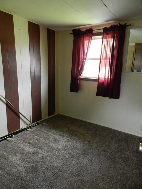 61 E Wilt St, Markle, IN 46770 photo 10