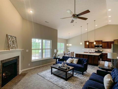 2105 Maple Leaf Dr, Kokomo, IN 46902 photo 8