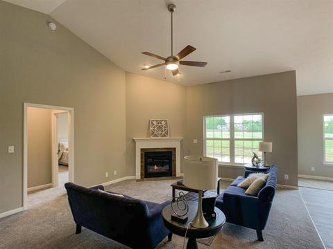2105 Maple Leaf Dr, Kokomo, IN 46902 photo 9