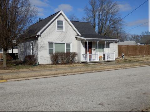 711 Lehigh St, Mitchell, IN 47446 photo 2